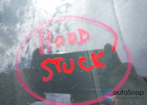 2018 Honda Clarity Plug-In Hybrid Touring from USA, damaged, VIN JHMZC5F3XJC001913